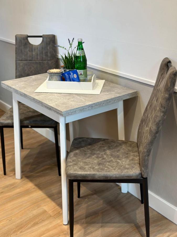 Louna Apartment *